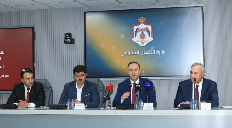 وزير الاتصال الحكومي: العمل التطوعي قيمة مجتمعية تُرسخ ثقافة المشاركة الإيجابية