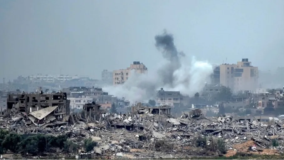 قصف إسرائيلي وإطلاق نار شرقي حي الشجاعية بغزة