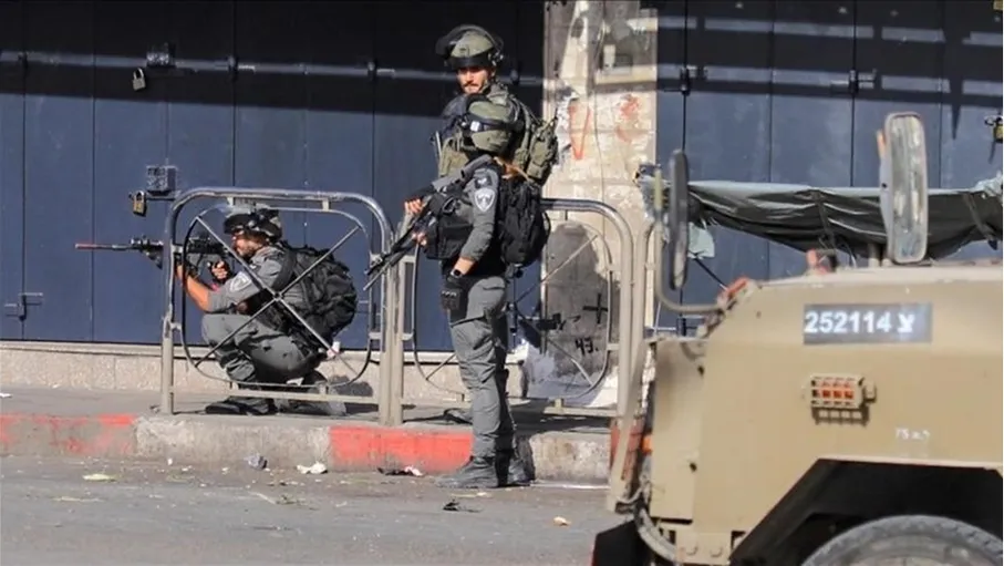 إصابة فلسطينيين اثنين برصاص الاحتلال الإسرائيلي شمال القدس