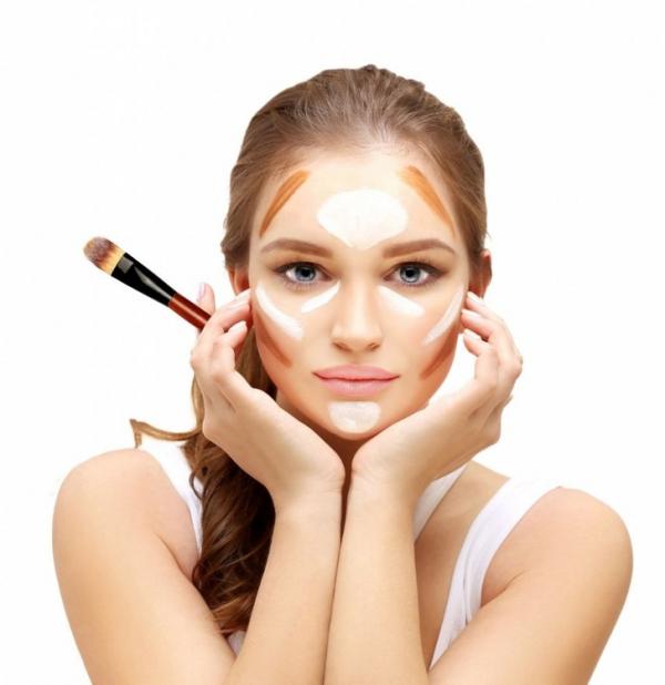 ترتيب وضع المكياج الصحيح .. خطوات لإطلالة متناغمة