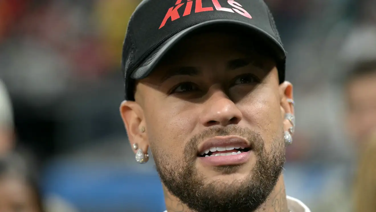 إنتر يعلق على ضم نيمار وإمكانية رحيل أوسيليو إلى السعودية