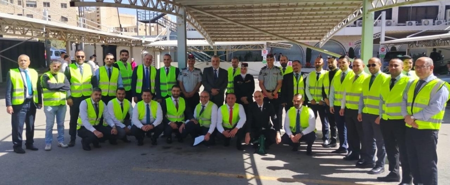 البنك العربي الاسلامي الدولي يجري تجربة إخلاء لمبنى الإدارة العامة