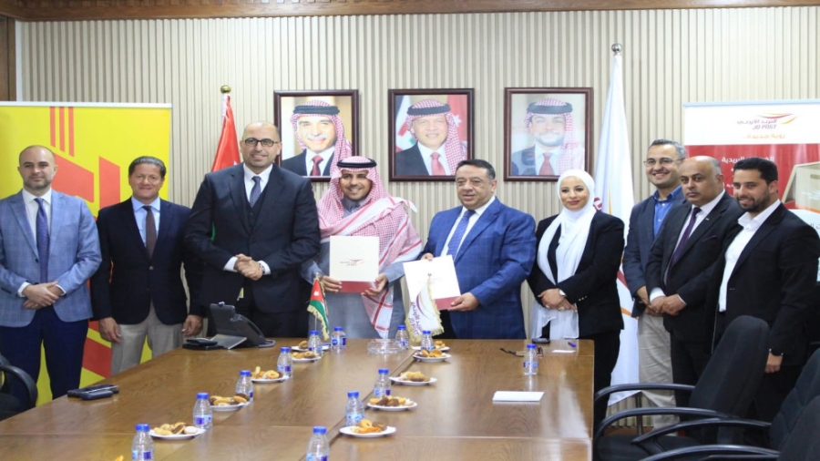 البريد الأردني ودي إتش إل إكسبرس يوقعان اتفاقية لتدريب 100 شاب وشابة في التجارة الإلكترونية واللوجستيات