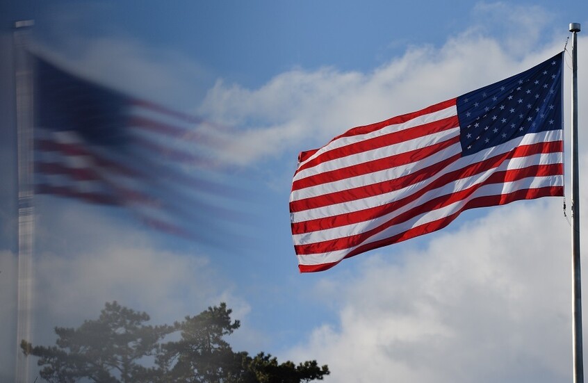 الكونغرس يطلب محاسبة رئيس الـ CIA السابق لشهادته زورا حول تورط روسيا بدعم ترامب