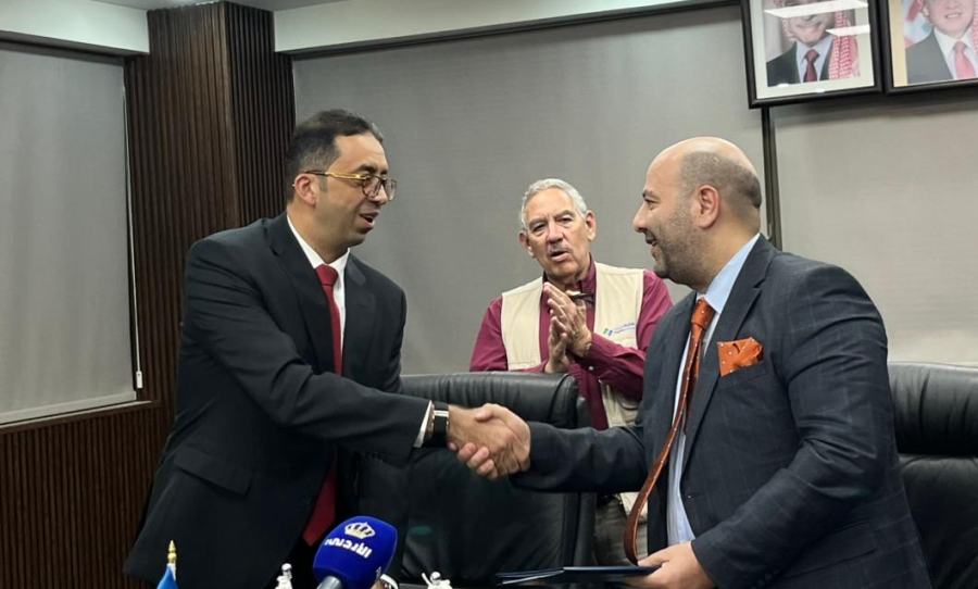 العقبة الخاصة توقع اتفاقية تعاون في مجال النقل الذكي