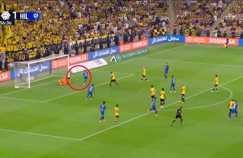 الهلال يهزم الاتحاد في عقر داره في الكلاسيكو السعودي