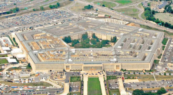 متبرع مجهول الهوية يقدم 130 مليون دولار لرواتب الجيش الامريكي