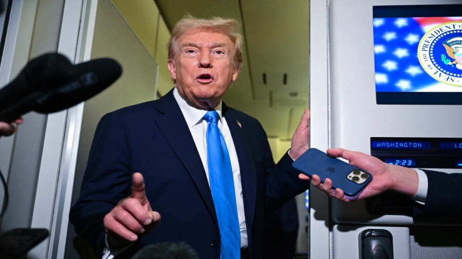 ترامب يعلن زيادة الرسوم الجمركية على الواردات الكندية بنسبة 10