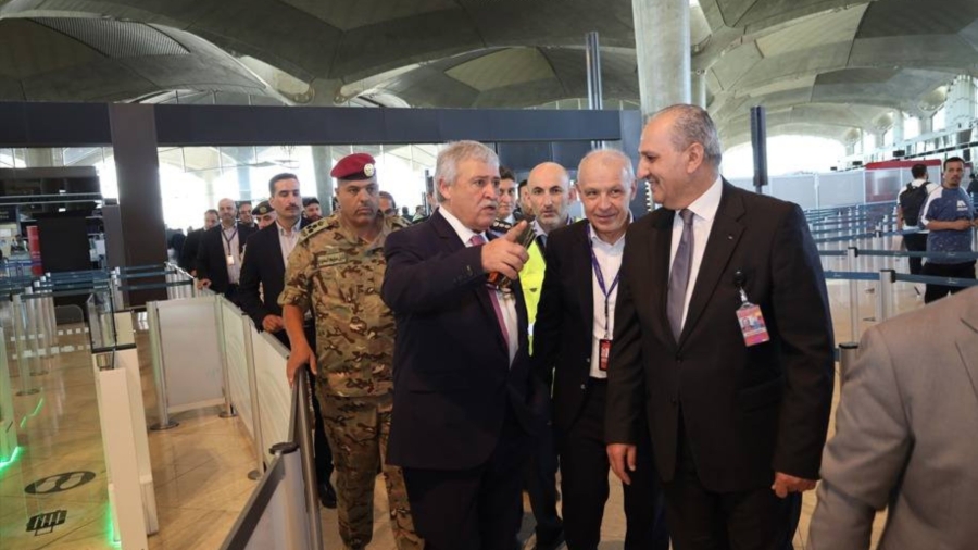 القطامين: شراكة الحكومة مع مجموعة المطار نموذج ناجح لتطوير النقل الجوي وتعزيز السياحة