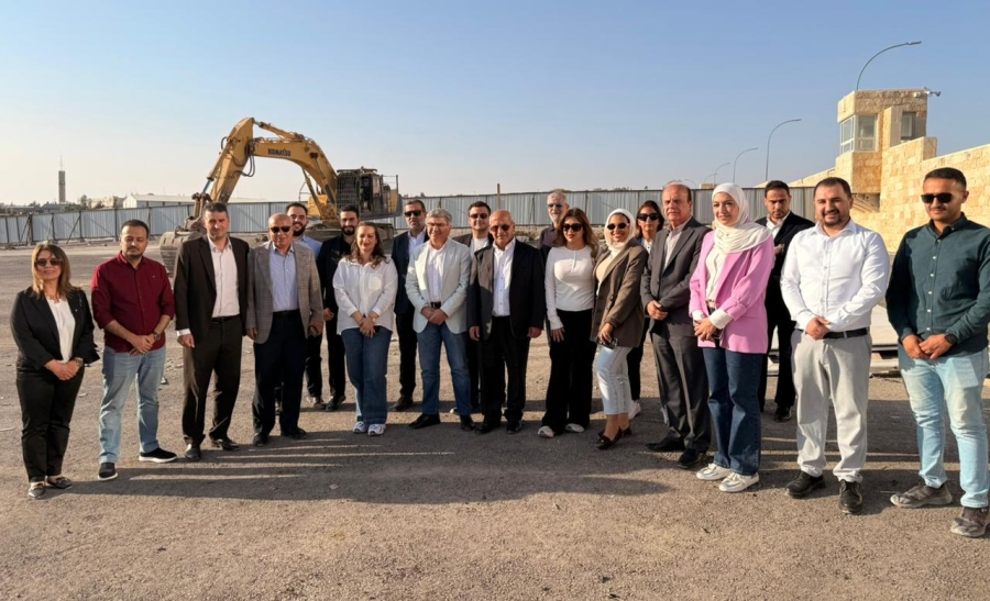 مجموعة المناصير تضع حجر الأساس لمشروع المناصير أرينا لرياضة البادل في مجمّع الملك الحسين للأعمال