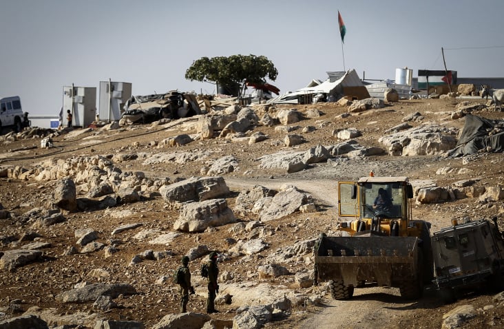 الاحتلال يستولي على 73 دونما من أراضي محافظتي رام الله والبيرة