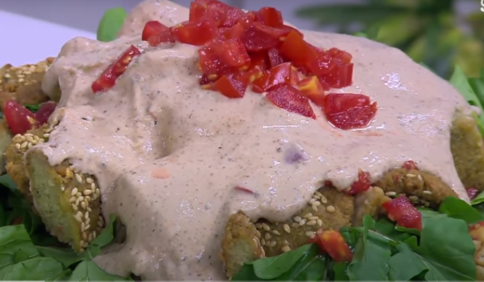 طريقة عمل فتة الطعمية.. إفطار مختلف بالأكلة الشعبية