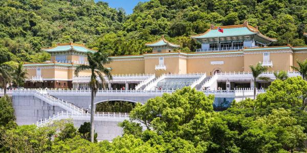 متحف القصر الوطني بتايوان: ذاكرة الإمبراطوريات الصينية العريقة