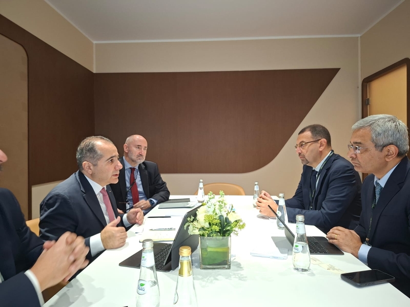 سلسلة لقاءات لوزير الاستثمار مع شركات عالمية في الرياض