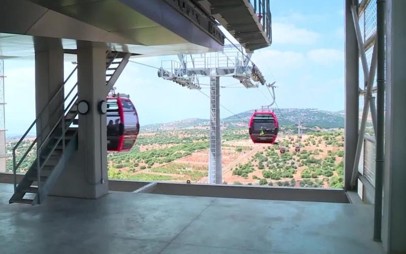 معنيون: مشروع تلفريك جبل القلعة يحمل أبعاداً تنموية واقتصادية وسياحية مهمة