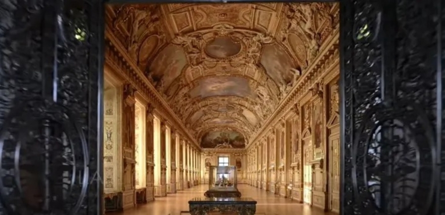 مستجدات قضية اللوفر.. توقيف خمسة أشخاص