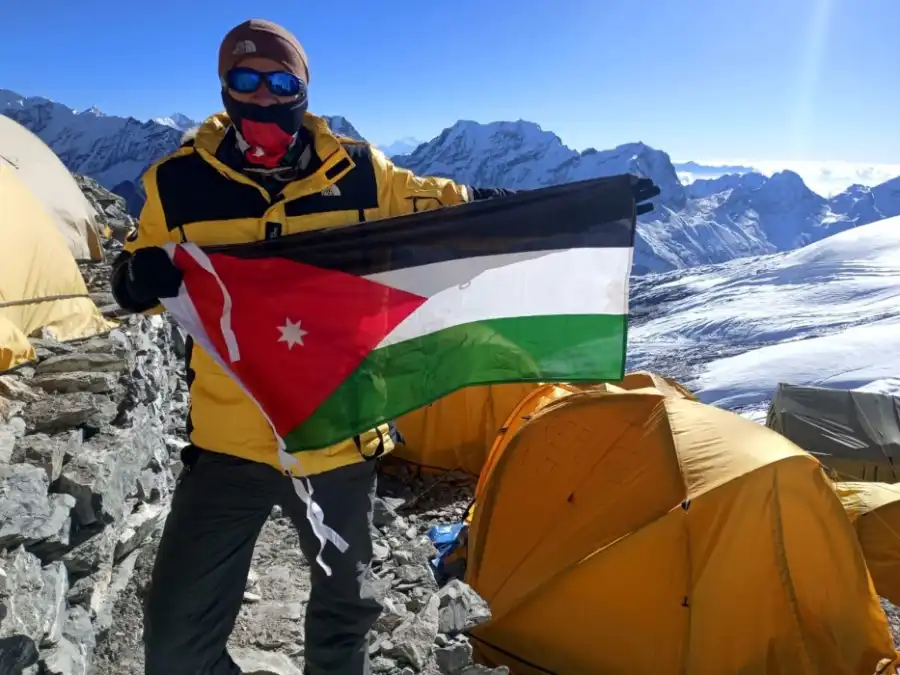 رحالة أردنيون يطوّعون التكنولوجيا الرقمية في ترويج المملكة سياحيا