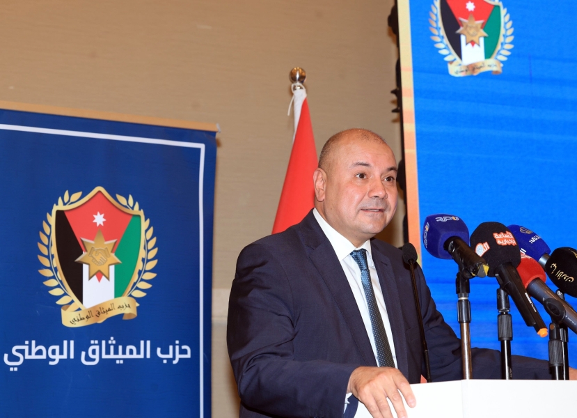 العودات:  مشاركة المرأة في الحياة السياسية والحزبية ليست خيارًا بل ضرورة