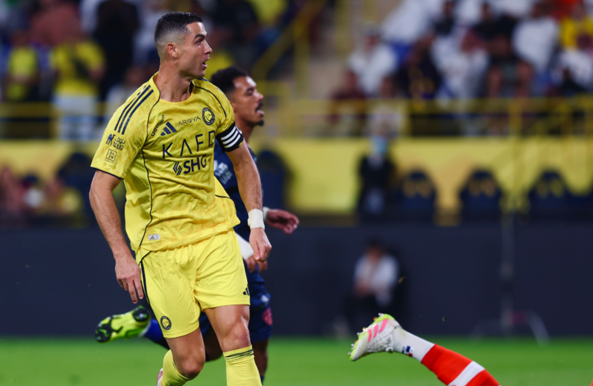 رونالدو يقود النصر للفوز على الفيحاء بثنائية تقترب به من حاجز الألف هدف