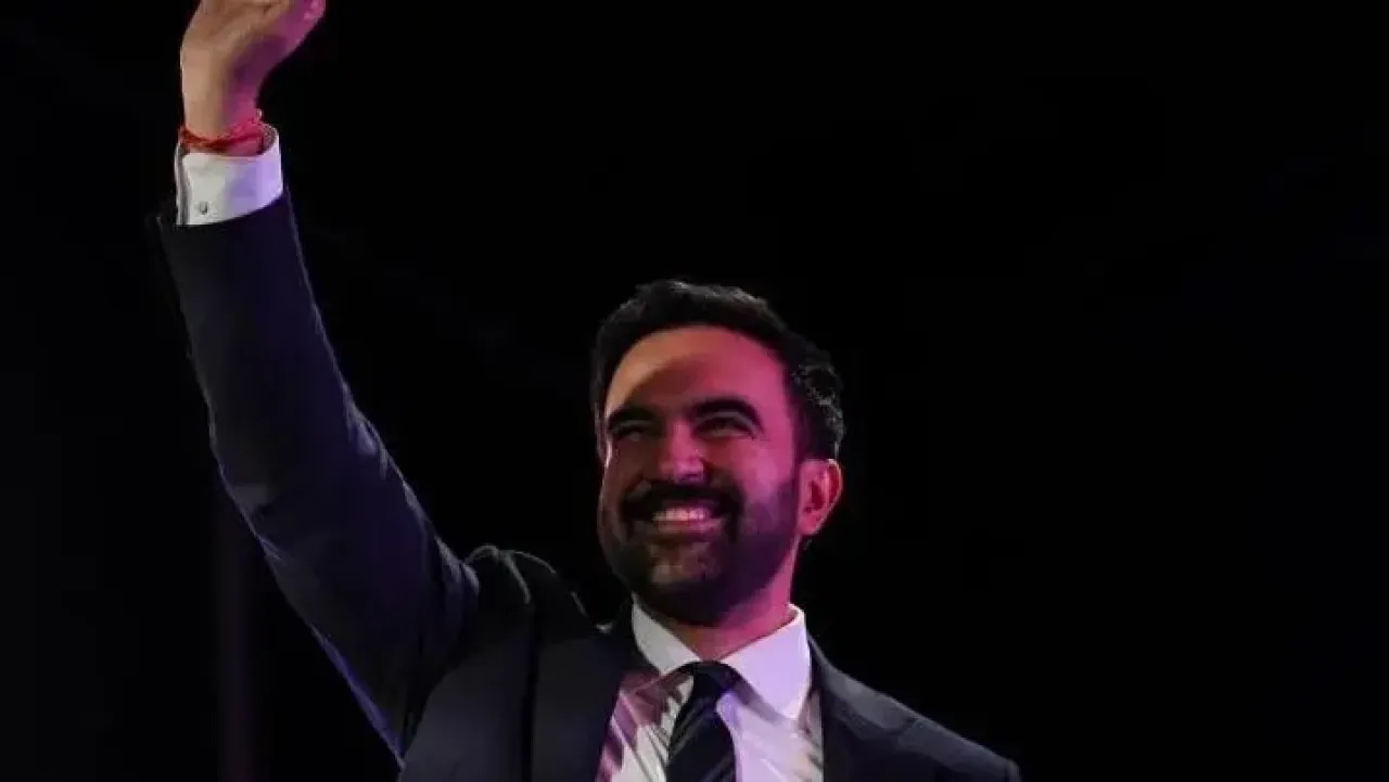 ممداني يحقق فوزاً لافتاً، لكن ما التحديات الحقيقية التي تنتظره؟