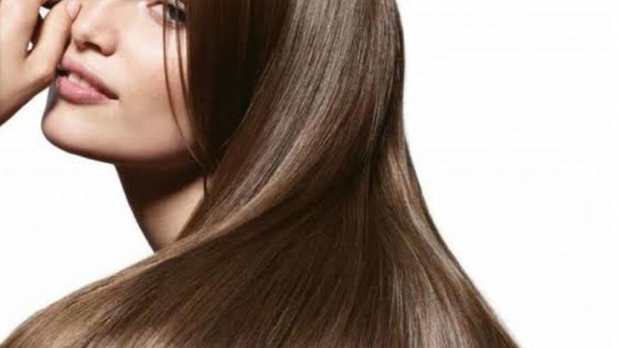 وصفات طبيعية لتطويل الشعر في وقت قصير