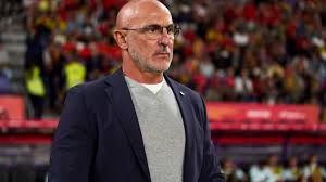 لا فوينتي يرد على خلاف يامال وكارفاخال بمشهد حقيقي