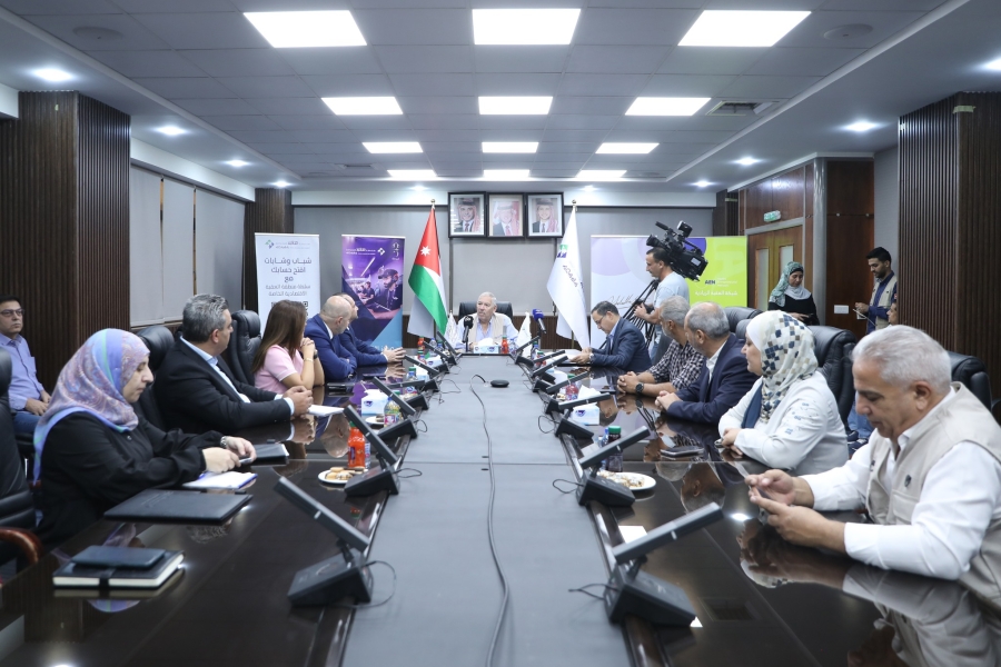 جلسة تثقيفية في الطفيلة حول الجرائم الإلكترونية