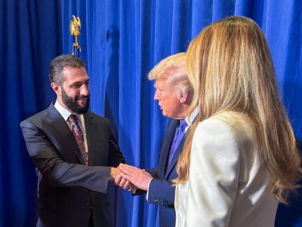 الشرع يجري مباحثات مع ترامب في البيت الأبيض