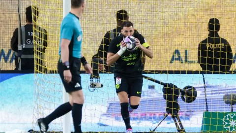 عدو بنزيما مرشح لقيادة اتحاد جدة