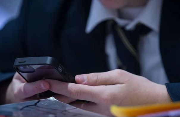 غوغل تحذر: لا تستخدم شبكات واي فاي العامة