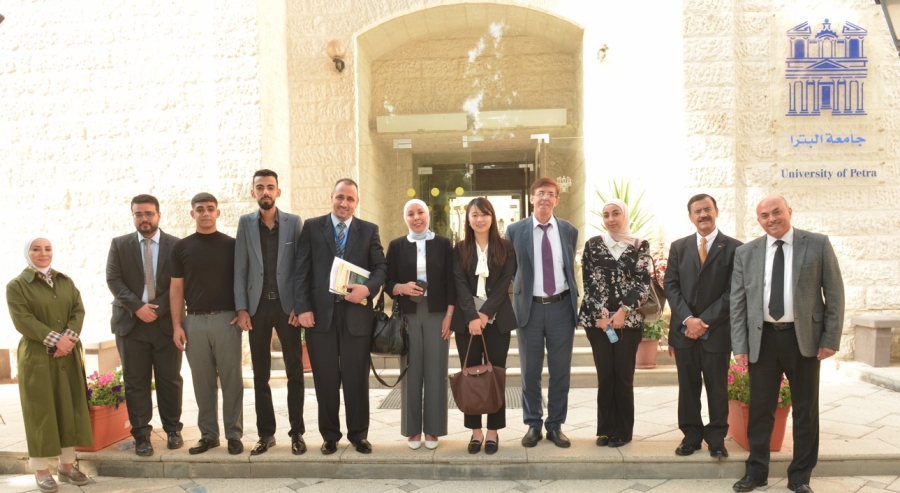 جامعة البترا تنظم محاضرة تعريفية حول شعر الطبيعة الياباني الهايكو