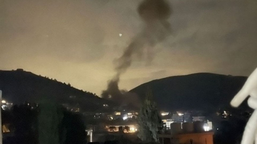 غارات إسرائيلية على جنوب لبنان تتسبب بانسداد مجرى الليطاني