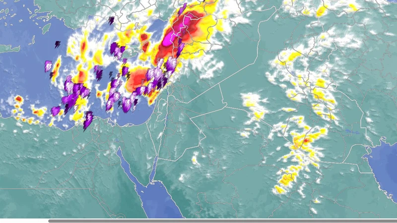 سحب رعدية على مناطق متفرقة الساعات القادمة تشمل أجزاء من الأغوار والبحر الميت