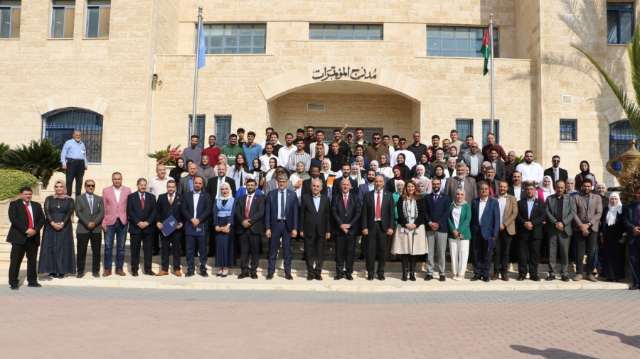 جامعة الزرقاء تنظم يوماً علمياً حول الأشعة: جسر التشخيص والعلاج