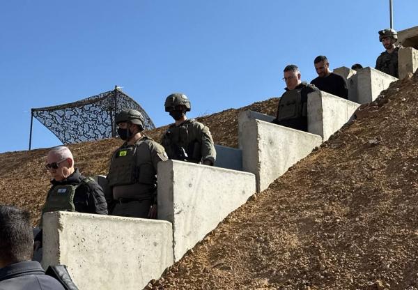 نتنياهو يزور قوات إسرائيلية في جنوب سوريا