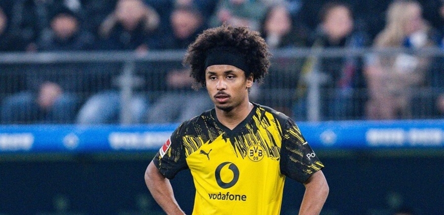 بسبب حيازة أسلحة.. فرض غرامة ضخمة على لاعب بوروسيا دورتموند