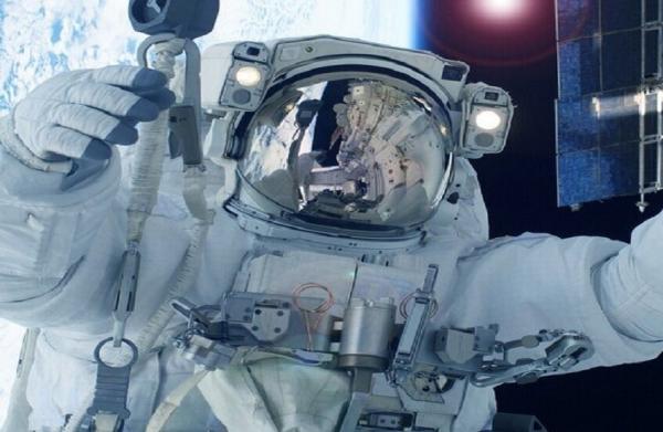 روس كوسموس تستخدم الذكاء الاصطناعي لاختيار رواد الفضاء