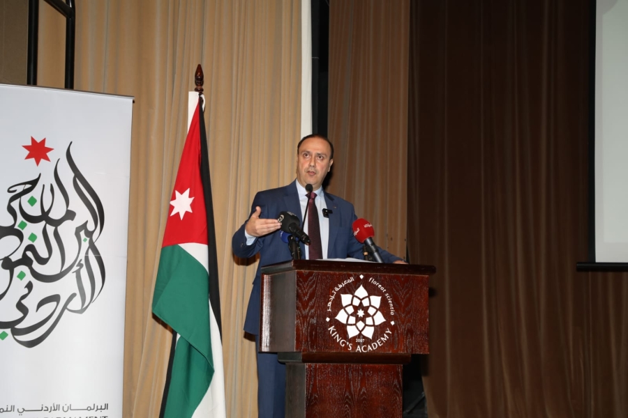 المومني: الهوية الوطنية ركيزة الخطاب الأردني ودعم المستضعفين جزءٌ أصيل من رسالتنا