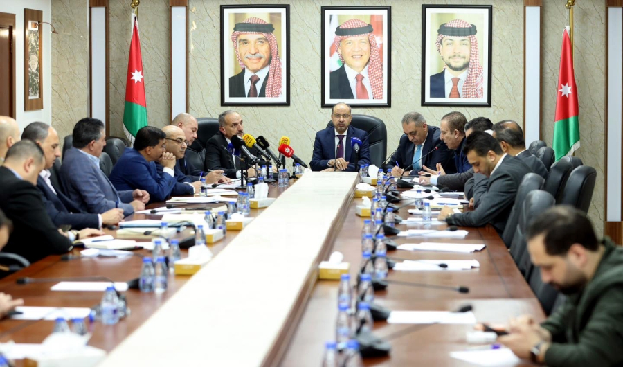 المالية النيابية تناقش موازنة وزارة الشؤون السياسية والبرلمانية