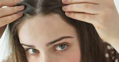 وصفات طبيعية للتخلص من الشعر الأبيض خاصة لو فى بداية الثلاثين