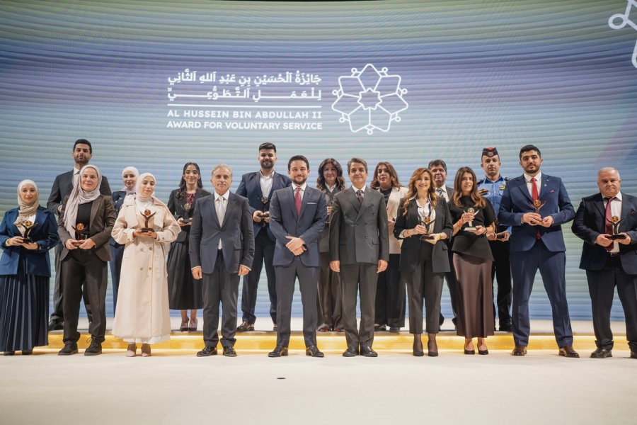ولي العهد يكرم الفائزين بجائزة الحسين للعمل التطوعي في دورتها الثالثة