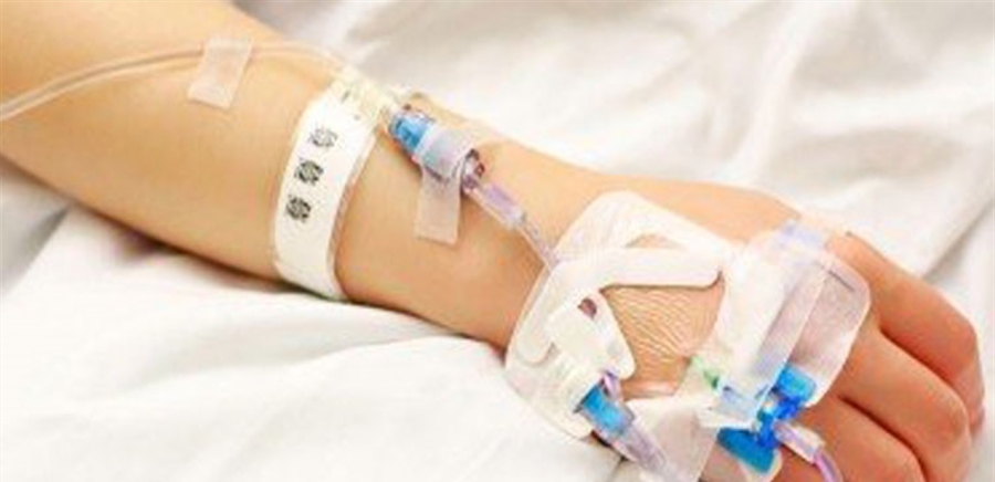 كانت تستعد لاستئصال ورم ضخم بوزن 10 كلغ.. فاكتشفت المُفاجأة!