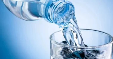 4 عادات صباحية تحسن صحة الأمعاء.. شرب الماء والتعرض للشمس صباحا أبرزها