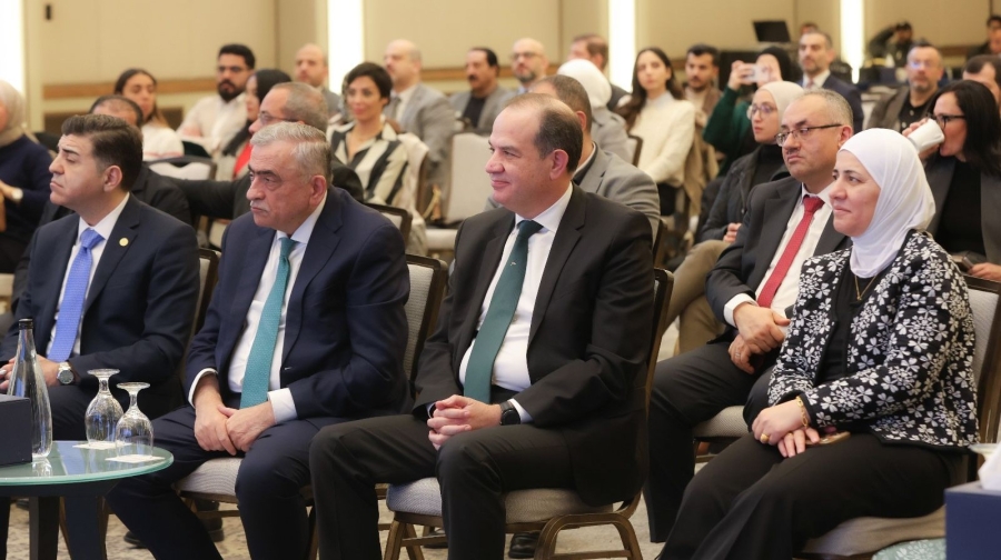 دراسة حول فجوة المهارات الرقمية بقطاع تكنولوجيا