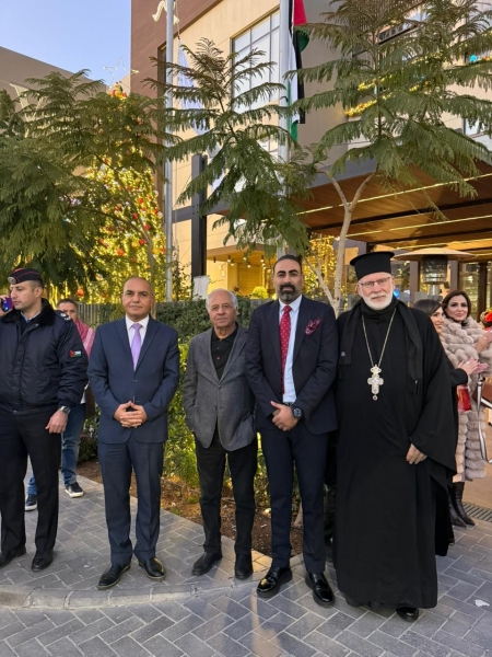 سان جورج الفحيص  يطلق موسماً احتفالياً بعيد الميلاد المجيد