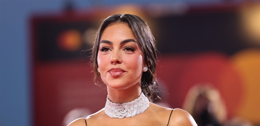 بعد التشهير بها.. جورجينا رودريغيز تحصل على مبلغ مالي ضخم!