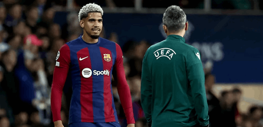 بعد غياب.. أراوخو يعود لقائمة برشلونة