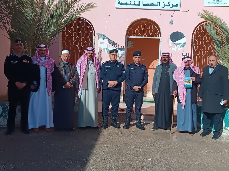 المجالس المحلية تجتمع في جميع مديريات الشرطة دعماً للحملة الوطنية للحد من الإلقاء العشوائي للنفايات