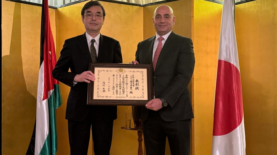 سفير اليابان في عمان يمنح شهادة تقدير للمكتب التنفيذي الأردني لمشاركته المتميزة في إكسبو 2025 أوساكا