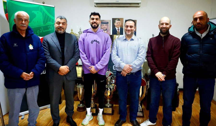 الوحدات يعلن التعاقد مع عبدالله عوض